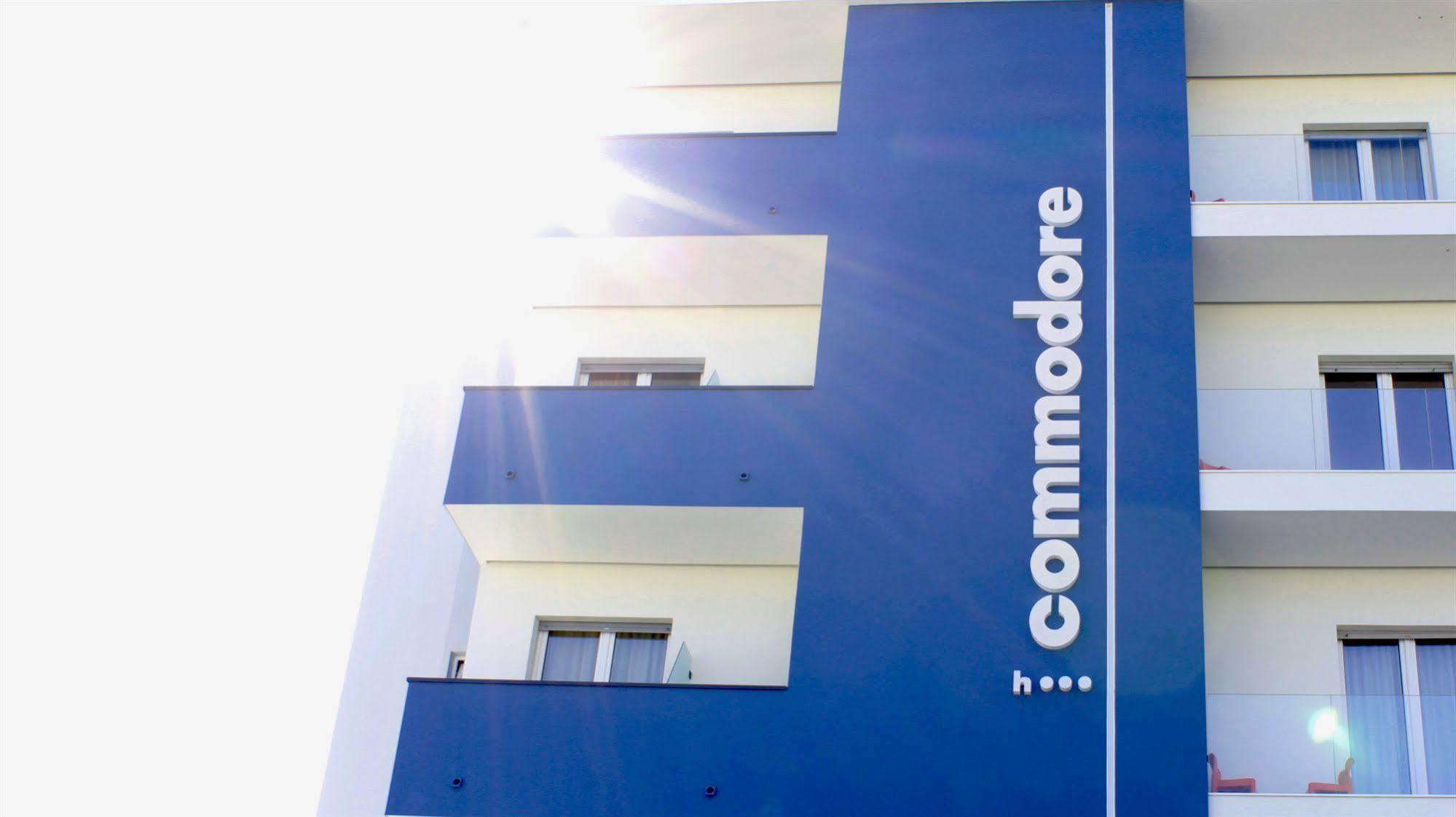 Hotel Commodore Riccione Exterior foto