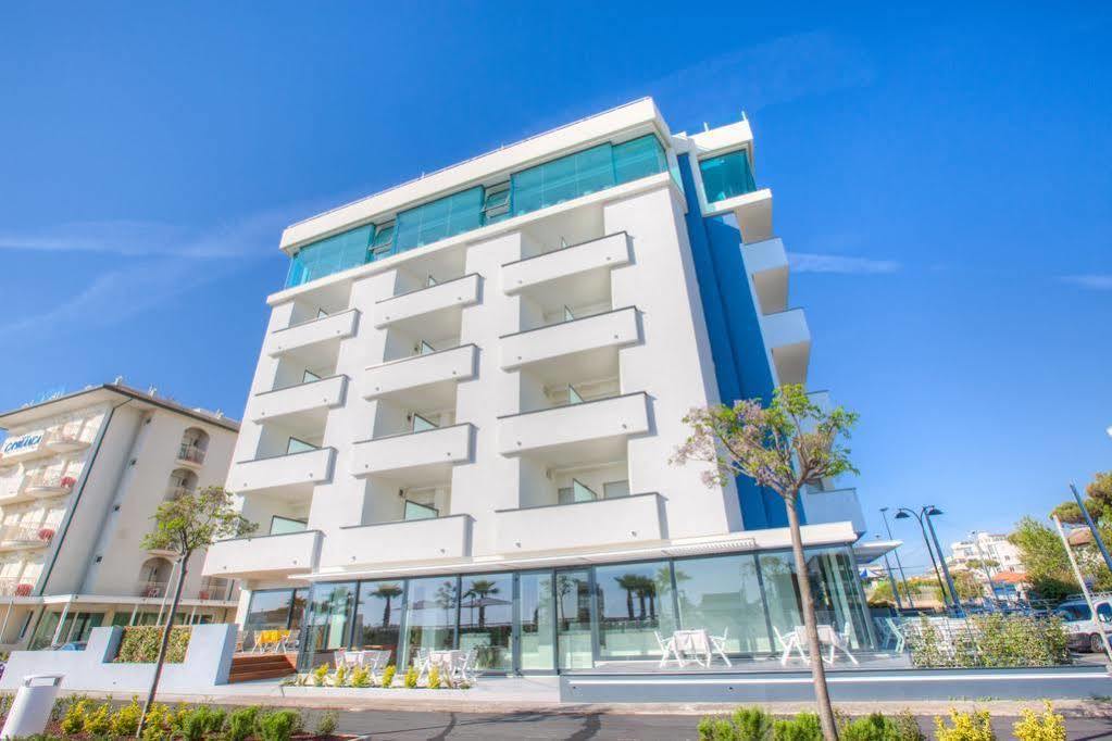 Hotel Commodore Riccione Exterior foto